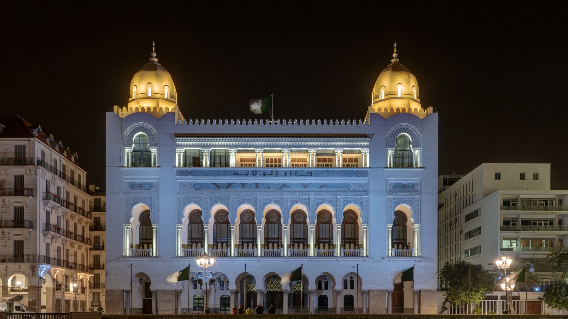 ec_alger_monuments_13_wilaya_r1.jpg