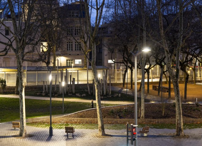 les_e_claireurs_place_des_martyrs_037.jpg